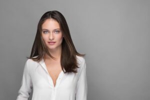 Elifcan Ongurlar Instagram - @egeislekheadshotlab 
@egeislek 😘😘