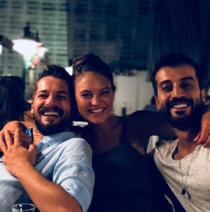 Elifcan Ongurlar Instagram - Hep varolasıcalar :) ❤️
İyi ki.. 07.06 🎈