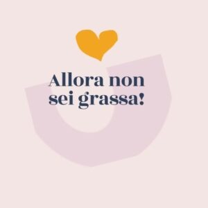 Elisa Di Eusanio Instagram - Ammetto di ricevere in continuazione commenti del genere.
Molto spesso con questa invadenza.

Ci sono complimenti che fanno piacere, complimenti gentili di persone che magari mi fermano e mi dicono che dal vivo sono molto meglio ma soprattutto mi rendono davvero felice i complimenti legati alla mia professione. 

Ma ci sono allusioni che mi inquietano tanto.

Molte donne
 che magari mi fermano per chiedermi conferma di essere "quella che loro pensano" 
 posano immedatamente lo sguardo sui miei fianchi e misurano con gli occhi i miei cm.

La loro ossessione sembra essere quella di notare che sullo schermo sembro molto più robusta di quanto sia di fatto nella vita.

Ebbene sì. Lo schermo ti dà dei chili in più.
O magari li ho semplicemente persi.

Ad ogni modo...... qual'e' il problema?
Perché questa ossessione per il corpo?
Perché per noi donne i chili in più o in meno rappresentano un problema così fondamentale?

Perché siamo ossessionate dallo stereotipo?
 Perché non giudicare il lavoro di un' interprete e basta? 

Vi giuro questa è la costante dei miei giorni.
Ed è un fenomeno sociale indicativo.

Essere attrice è ben diverso dall' essere una modella.

Che poi anche fare la modella potrebbe aprire (come sta accadendo) le porte all' inclusione.

Essere attrice per me  significa entrare nel corpo degli altrə e dargli vita attraverso la tua 
e ringraziando il cielo i corpi sono tuttə meravigliosamente diversi.

#instaeli