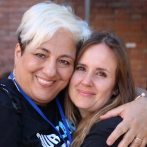 Elisa Di Eusanio Instagram - Ieri al @nard_italy_rome abbiamo celebrato la giornata nazionale per i diritti degli animali.
Una giornata che si celebra in tutto il mondo.

Nonostante il tema dello sfruttamento e dell' abuso sugli animali sentito da tutti noi visceralmente 
è stata una giornata gioiosa.
Tanta musica tanta arte e soprattutto valori condivisi.
Nessuno in quella piazza (almeno la nostra) 
sarà mai a favore di alcuna discriminazione, violenza abuso e sfruttamento.
Animale e umano.
Figuriamoci poi in questo momento di fronte ad atroci immagini di guerra che non vorremmo mai dover impotenti 
sopportare.

Sono grata di aver condiviso i miei valori come sempre faccio e continuerò a fare.
E sono felice di riscontrare nell' arte sempre e comunque un potentissimo mezzo di connessione.

Grazie di cuore a tutte e tutti 🙏❤️

#instaeli