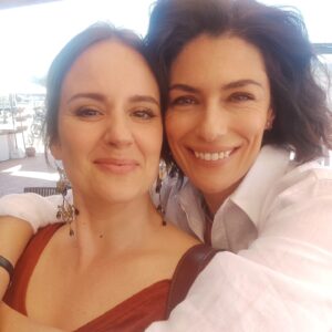 Elisa Di Eusanio Instagram - La mia "Catia"

sul set de "Le onde del passato"🎬
Con Anna Valle @giorgiomarchesiofficial @ferri.irene
Nuovo progetto @banijaystudios per @fiction_mediaset 
Regia @giuliomanfredonia67 

Mi sta piacendo molto stare qui
Gran bella squadra di lavoro 
Gran bella trasferta all'Elba 🌺🌅

#instaeli 
@karascio_consulenzeartistiche