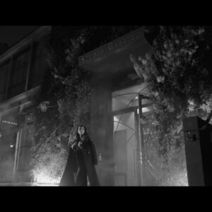 Elisa Tovati Instagram - Il y a 1 an mon album ELISA FAIT SON CINÉMA sortait 🎂🎬 
Un hommage que j’avais envie de rendre à toutes mes chansons cultes du cinéma 🎞️
Aujourd’hui j’ai eu envie d’aller encore plus loin en créant mon propre spectacle dans lequel j’interpréterai toutes ces grandes chansons du cinéma au festival d’Avignon off en juillet et le 4 novembre 2024 à Paris 🎶 Je vous dévoilerai le lieu dans un prochain post, surprise ! 🤫
Pour prendre vos places pour le festival off d’Avignon, cliquez sur le lien dans ma bio 📲🎟️

#ElisaFaitSonCinéma