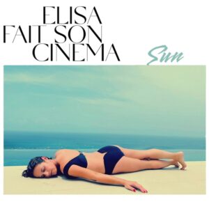 Elisa Tovati Instagram - 🎶 Nouveau single ‘Sun’ ☀️ Un cocktail musical ensoleillé qui marie avec audace les univers de ‘La La Land’, ‘Sea, Sex and Sun’ et ‘Sous le Soleil Exactement’. Plongez dans cette fusion de chansons iconiques et laissez-vous emporter par les vibrations estivales. Disponible le 17 mai sur toutes les plateformes de streaming ! 🌟 
Un immense merci à @regisceccarelli pour sa brillante réalisation et son idée lumineuse derrière ce mashup ensoleillé ! ☀️

#SunSingle #LaLaLand #SeaSexSun #SousLeSoleilExactement