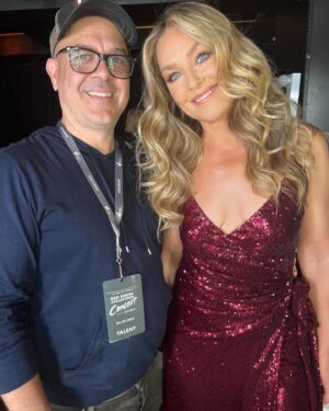Elisabeth Röhm Instagram - Happy Birthday to this great guy @paulanthonylove Lucky me that I met you 13 years ago. You’re an immense talent, a seeker, deep and soulful, with intelligence to see beyond, profound wit and heart and committed to others, loyal and kind. The list goes on and on!  Here’s to a great year for you love! You deserve everything! ❤️