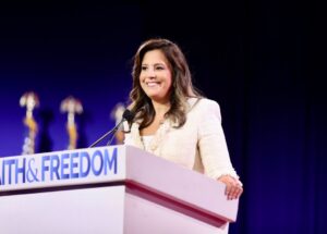 Elise Stefanik Instagram - I was honored to receive The Ronald Reagan Defender of Freedom Award from Ralph Reed and address the @faithandfreedomcoalition Conference this afternoon in Washington, D.C.

From my steadfast support of President Trump and our greatest ally Israel to combatting failed Far Left Democrats’ policies, I will continue to lead and stand up for conservative America First policies to save our Constitution and our great nation. 🇺🇸
