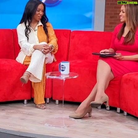 Elise Neal Instagram - Thank you @kontji & @liveat9.tv for having me as a quest yesterday. My masterclass LIGHTS CAMERA ACTION 🎭 will hopefully give new talent in Memphis ( and online ) the tools , skills and steps on a path to their dreams ! Get your tickets now yall Link in my bio, & #instastory NOW ! #acting #masterclass #eliseneal