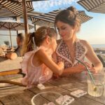 Elise Schaap Instagram - ⛱