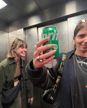 Elisha Applebaum Instagram - ℝ𝕖𝕔𝕖𝕟𝕥𝕤 🪩