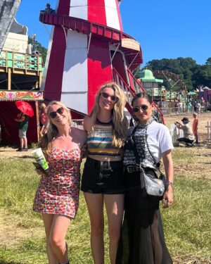 Elisha Applebaum Instagram - GLASTONBURY
