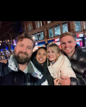 Eliza Bennett Instagram - the magic in the muck 🪄