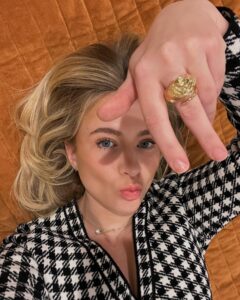 Actress Eliza Bennett HD Instagram Photos and Wallpapers February 2024