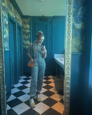 Eliza Bennett Instagram - the perfect sunday with my de la fuente