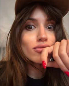 Actress Elizabeth Kopecká HD Instagram Photos and Wallpapers June 2024