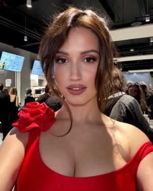 Elizabeth Kopecká Thumbnail - 3.7K Likes - Most Liked Instagram Photos