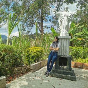 Elizabeth Minotta Instagram - A veces me quedo sin palabras para describir lo hermoso que es mi país, conociendo a #nariño #antioquia descubrí otro de mis rincones favoritos en este #planetatierra . Les estaré mostrando...
Y tú? Tienes algún ronconcito favorito?