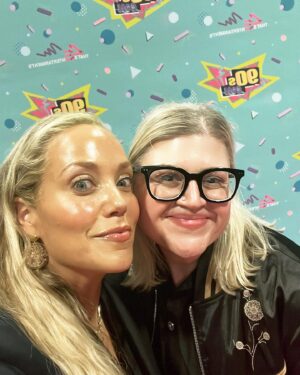 Elizabeth Berkley Instagram - Tampa 90s con photo dump… 🌴each one needs no explanation 🤣🤣🤣❤️❤️#friendsforever #buddybands #malibusands #iykyk #friends #friendship #reunion