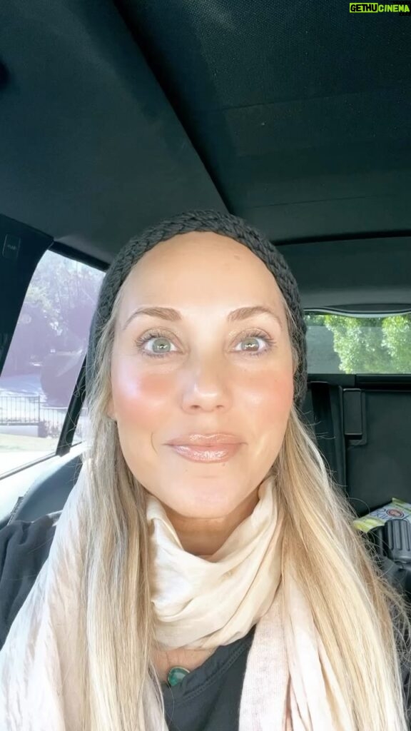 Elizabeth Berkley Instagram - Doing a live autograph signing on my Instagram at 11am Pacific - go to the link in the bio to buy the merchandise and I’ll be able to personalize the item of your choice, etc Sign up here http://streamily.com/elizabethberkley or link in bio. #imsoexcited ❤️ ps. If you can’t make it at that time, you can still receive the signed photo ☺️ To order: tap link in bio ❤️