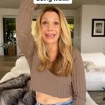 Elizabeth Daily Instagram - How does one “TikTok”??? 😬 #trend #voiceactor #rugrats