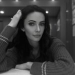 Elizabeth Tulloch Instagram - Officially over halfway through our final season of #SupermanAndLois. Trying to enjoy every last moment with our amazing crew and cast. Thank you to our writers for writing such an amazing, heartbreaking, epic final season. 💞