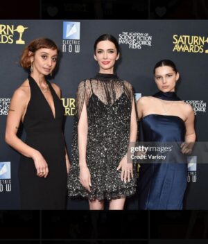 Elizabeth Tulloch Instagram - Thank you again to @saturnawards for such an amazing night. And to @andremakeup & @hellohairbear for glam, the most sparkly dress ever @aliceandolivia @staceybendet, heels @toryburch, skin @theskingirls @vancouvermedicalaesthetician. @suzanne1 for taking great #behindthescenes photos. One of my ride-or-die besties @realbreeturner for being such a fun date. To our FANTASTIC writers and producers and crew without whom this show would never happen. And a special shout-out to our showrunners Todd Helbing and Brent Fletcher who trusted me with the breast cancer storyline last season. And to all of the women I spoke with who were SURVIVORS - I couldn’t have done it without the inspiration and strength I got from hearing your stories. Every single one of you broke my heart and then the stories of your resilience healed it again. 

❤️