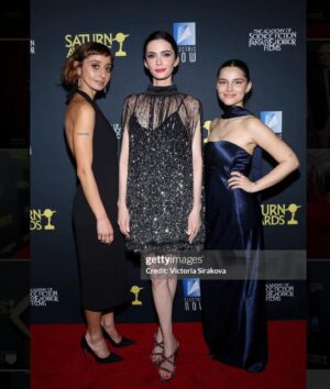 Elizabeth Tulloch Instagram - Thank you again to @saturnawards for such an amazing night. And to @andremakeup & @hellohairbear for glam, the most sparkly dress ever @aliceandolivia @staceybendet, heels @toryburch, skin @theskingirls @vancouvermedicalaesthetician. @suzanne1 for taking great #behindthescenes photos. One of my ride-or-die besties @realbreeturner for being such a fun date. To our FANTASTIC writers and producers and crew without whom this show would never happen. And a special shout-out to our showrunners Todd Helbing and Brent Fletcher who trusted me with the breast cancer storyline last season. And to all of the women I spoke with who were SURVIVORS - I couldn’t have done it without the inspiration and strength I got from hearing your stories. Every single one of you broke my heart and then the stories of your resilience healed it again. 

❤️