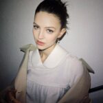 Ella Hunt Instagram - “due to the inclement weather you are advised to go out wearing no pants, sir.” I had too much fun wearing no pants at the @wmag party 🍸 THANK YOU FOR CLOTHING ME @maisonmargiela THIS WAS A DREAM COME TRUE. @sarahslutsky I can’t believe we get to have this much fun playing dress up. @melissa.hernandez @kyleeheathhair this glam killlled and thrillllled me. @wmag @saramoonves thank you for throwing the best dance parties ❤️‍🔥 I am covered in blisters, bracing for a 2 day hangover and so damn happy about all of it.