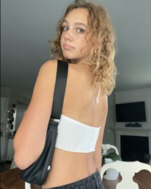 Elle Graham Instagram - Let’s go Pirates🏴‍☠️