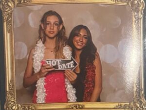 Elle Graham Instagram - More Homecoming💖