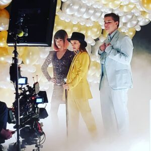 Elle McKinnon Instagram - Dancing, laughing, pink hair. What more could I ask for? Catch me and my favorite friends tomorrow 👽 #gabbyduranandtheunsittables #disney #sky #whoisjoeypanther