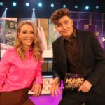 Ellen Bergström Instagram - Ikväll är jag dagens gäst i MumboJumbo 😍 kl 21:30 på TV4! @danielnorbergs