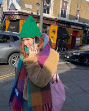 Ellie Bamber Instagram - a gnome and her phone 📞🧤