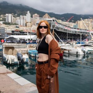 Ellie Bamber Instagram - an electrifying weekend with @jaguar @jaguarracing for the @fiaformulae in Monaco