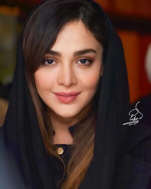 Elmira Dehghani Instagram - اکران مردمی فیلم سینمایی پرویز خان