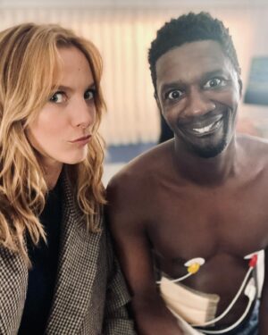 Élodie Varlet Instagram - Retour en images sur le redémarrage de @pblvofficiel ! 

J-1 pour la diffusion sur @tf1 ! C’est fou. Juste fou. 🔥🔥🔥

Ma chère Estelle revient le temps d’une arche. J’espère que vous aurez autant de plaisir à la découvrir que j’ai eu à la tourner. 🤗

🙏Merci merci merciiiiii à mes partners géniaux, à nos réalisateurs bienveillants, à nos prods et à @newen_studios d’y avoir toujours cru, à tous les techniciens et surtout à vous sans qui tout cela n’aurait jamais été possible ! 

Bon come back … 
Et … Belle année 2024 ✨💫💫

❤️

#pblv #pblvofficiel #tf1 #demain #fou #comeback