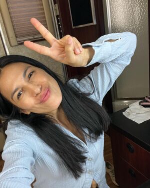 Elodie Yung Instagram - For the Season 2 Finale tonight, here’s some of our finest #bts 😜 ✌️@cleaningladyfox