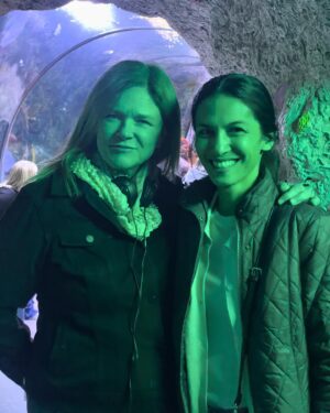 Elodie Yung Instagram - More #tbs for you as we’re finishing filming our finale!! I love this crew and cast 🥰💕
#thecleaningladyfox