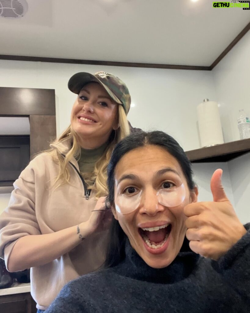 Elodie Yung Instagram - More #tbs for you as we’re finishing filming our finale!! I love this crew and cast 🥰💕 #thecleaningladyfox