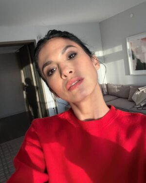 Elodie Yung Instagram - RED is the color of this upcoming season…stay tuned! ❤️ 💔 
@cleaningladyfox @hulu @hbomaxes