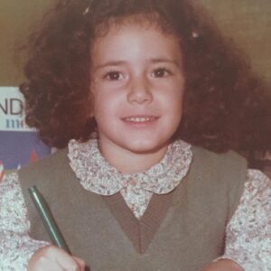 Elsa Fayer Instagram - Merci pour vos doux messages d’anniversaire. Comme pour tous les années passent et pourtant l’enfant qu’on était n’est jamais très loin, n’est ce pas ? Ok je suis un peu nostalgique ce soir ;)) . Love  U ❤️🙏 #birthdayweekend #happyme #thankyou