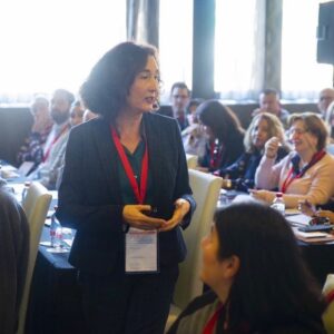 Elsa Punset Instagram - Gracias por dejarme sumarme a vuestra alegría y entusiasmo! Jornadas de la Cruz Roja en Granada. Noviembre 2022. 

#elsapunset #inteligenciaemocional #conferencia #cruzroja #encuentros