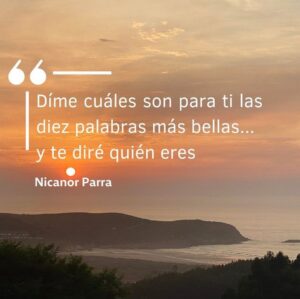 Elsa Punset Instagram - ¿Por qué es importante conocerse? Porque como decía el psicólogo Carl Rogers, solo podemos cambiar lo que comprendemos… Hay muchos caminos para comprenderse: el análisis consciente de una situación, observar y poner nombre a nuestras emociones y actitudes habituales, una psicoterapia, etc… 

Pero también podemos entender lo que nos mueve y motiva con reflexiones más ligeras, intuitivas o poéticas, como la que recomendaba el poeta y matemático chileno Nicanor Parra. Él decía: “Díme cuales son para ti las 10 palabras más bellas y te diré quién eres.” ¡Apunta esas palabras… y descubre hoy mismo algo más acerca de ti!

#conocerse #conocerseasimismo #inteligenciaemocional #elsapunset