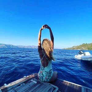 Elvan Dişli Instagram - Yaz 🫶🏻 Ben