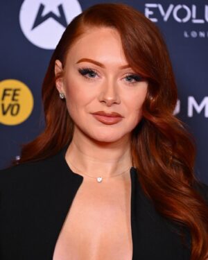 Elz The Witch Instagram - 🌟Sports Industry Awards 2024🌟 thank you for having me @sportindustry🤌🏻