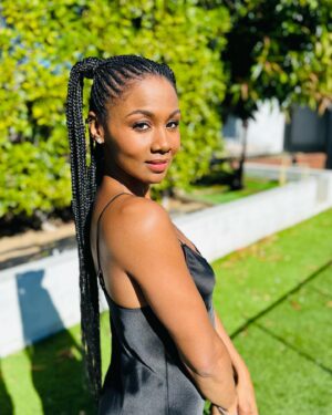 Emayatzy Corinealdi Instagram - Wednesday.  @calitinahair