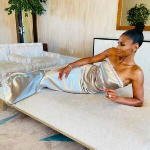 Emayatzy Corinealdi Instagram - #abouttheothernight

Dress: @MarmarHalim
Shoes & Clutch: @JimmyChoo

Stylist: @Zadrianandsarah
Hair: @Alexander_Armand
Makeup: @CiarraFineapple

@ReasonableDoubtHulu
@Hulu  @OnyxCollective
@hollywoodcriticsassociation

#ReasonableDoubtHulu
#hcatvawards