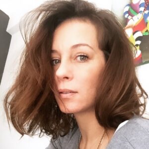 Emel Çölgeçen Instagram - Bahar geliyor... 🌻