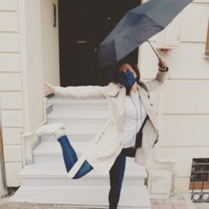 Emel Çölgeçen Instagram - Dancing in the rain... #sunday