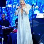 Emel Sayın Instagram - 🧿 yılbaşı konserimden 🧿