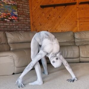 Emerald Gordon Wulf Instagram - It has been too long since The Rake came to visit! #contortion #contortionist #flexible #flexibility #funny #scp #scpfoundation #comedy #terror #horror #horrormovies #circus #cirque #cirquedusoleil #dance #creepypasta #creepy #rake