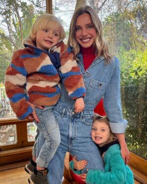 Emilia Daiber Instagram - Feliz Día del niño mi Baltazar!!! Te celebramos hoy y siempre 🫶🏽 
A ti, y a tus primos, que en realidad, son tus hermanos 🤍 
No deja de sorprenderme cuanto aprendo de ti. Eres un niño extraordinario y nuestro orgullo más grande!! @axelreichh 

Feliz día a todos sus niñ@s!!!!